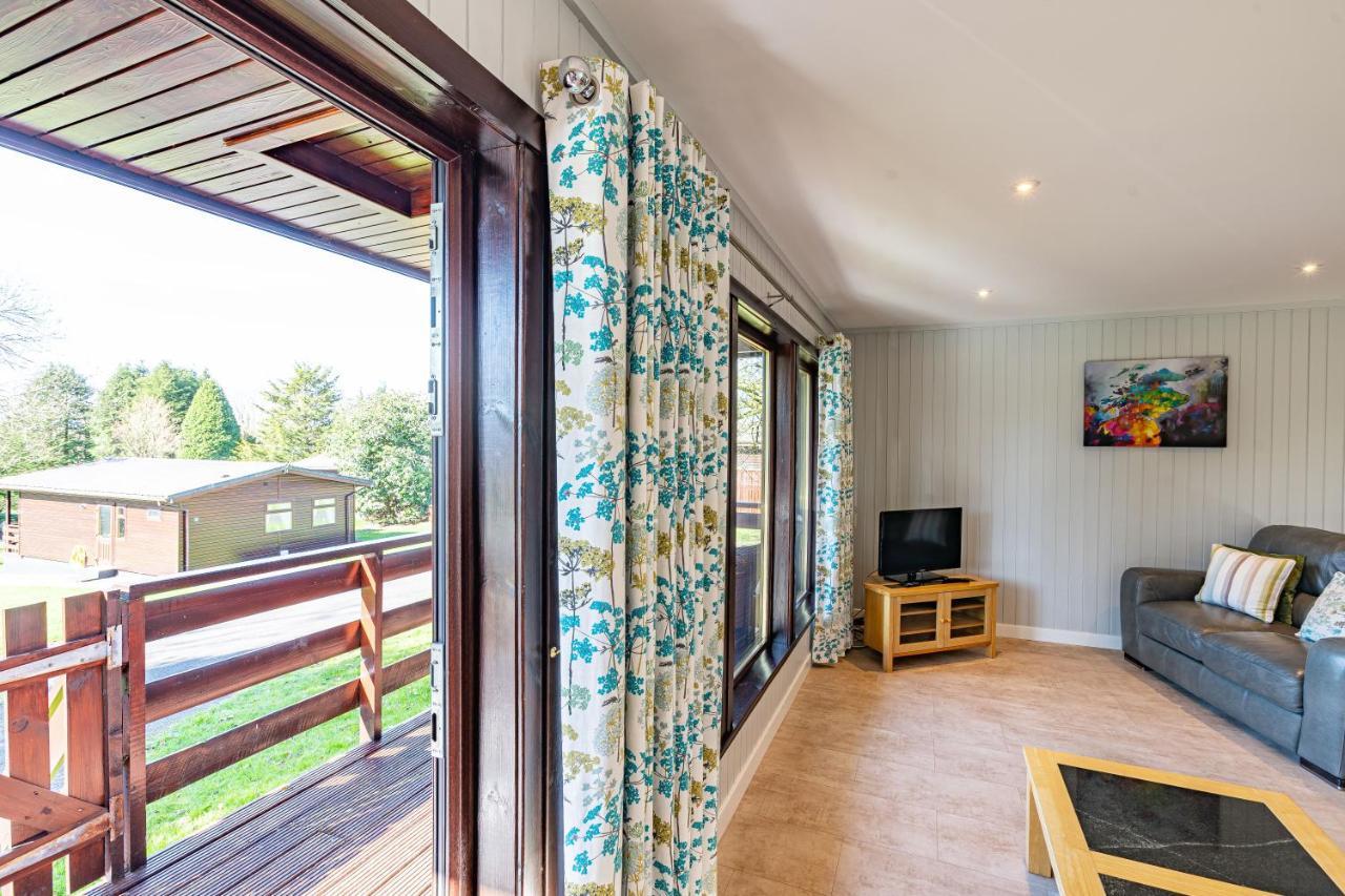 Bluebell Lodge 7 With Hot Tub Newton Stewart Εξωτερικό φωτογραφία