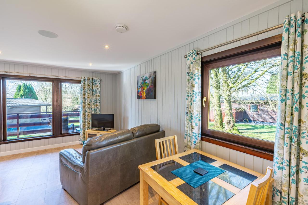 Bluebell Lodge 7 With Hot Tub Newton Stewart Εξωτερικό φωτογραφία